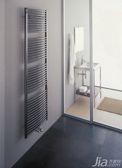 卫浴散热器安装方法