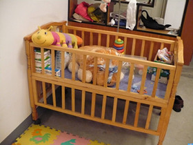 婴儿床选购指南  婴儿床安装