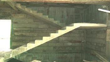 梁式楼梯和板式楼梯的区别都有什么