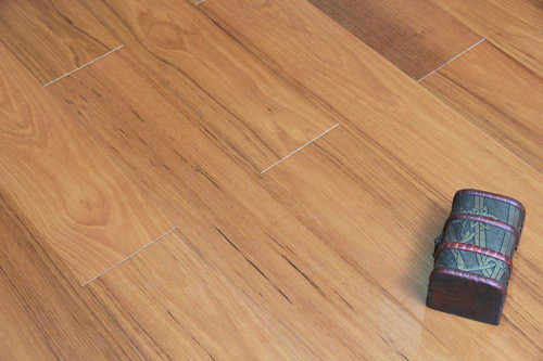 实木地板的尺寸 实木地板的优点