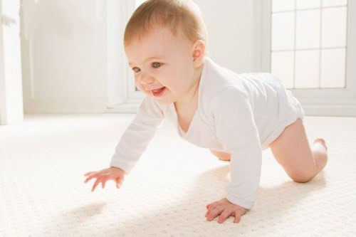 一岁半宝宝智力发育标准 怎样从小培育宝宝0