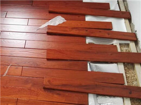 实木地板安装价格多少 实木地板安装注意事项
