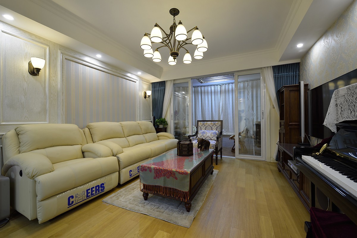 100平米装修,三居室装修,10-15万装修,客厅,美式风格,沙发背景墙,沙发
