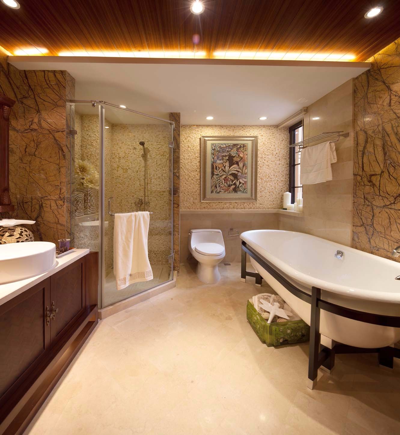 大户型,140平米以上装修,20万以上装修,卫生间,东南亚风格,浴缸,暖色调