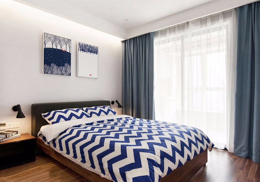 三居室装修,10-15万装修,110平米装修,卧室,现代简约风格,床上用品,窗帘,蓝色