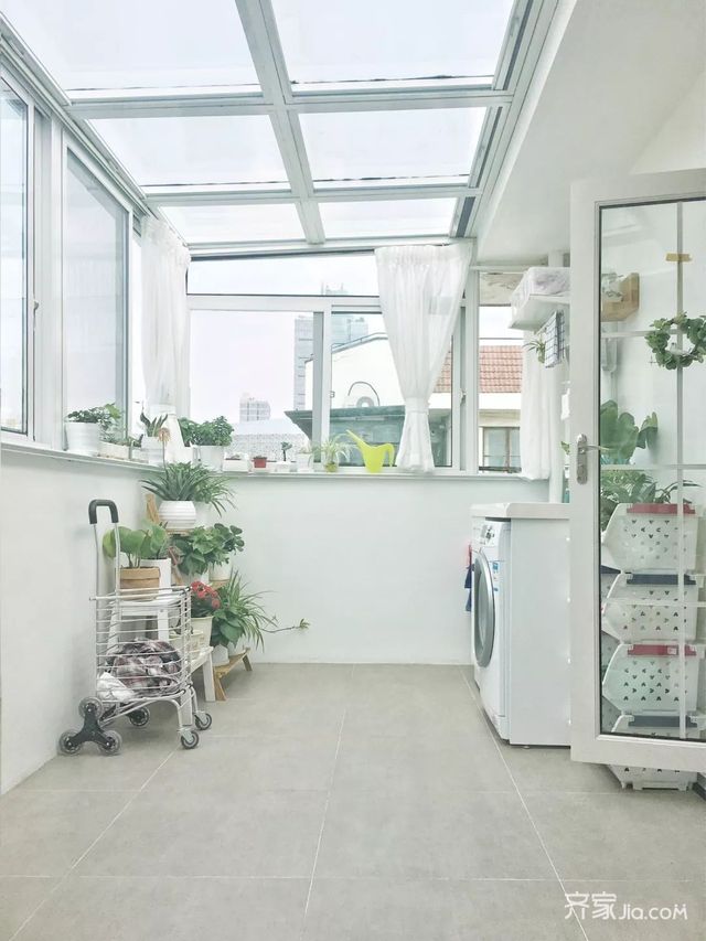70m²宜家风格装修阳台实景图5/8