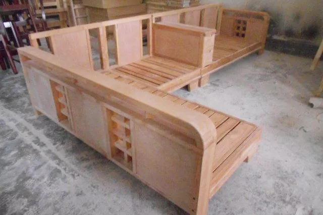 沙发框架使用的木材的好坏,直接影响沙发的寿命.