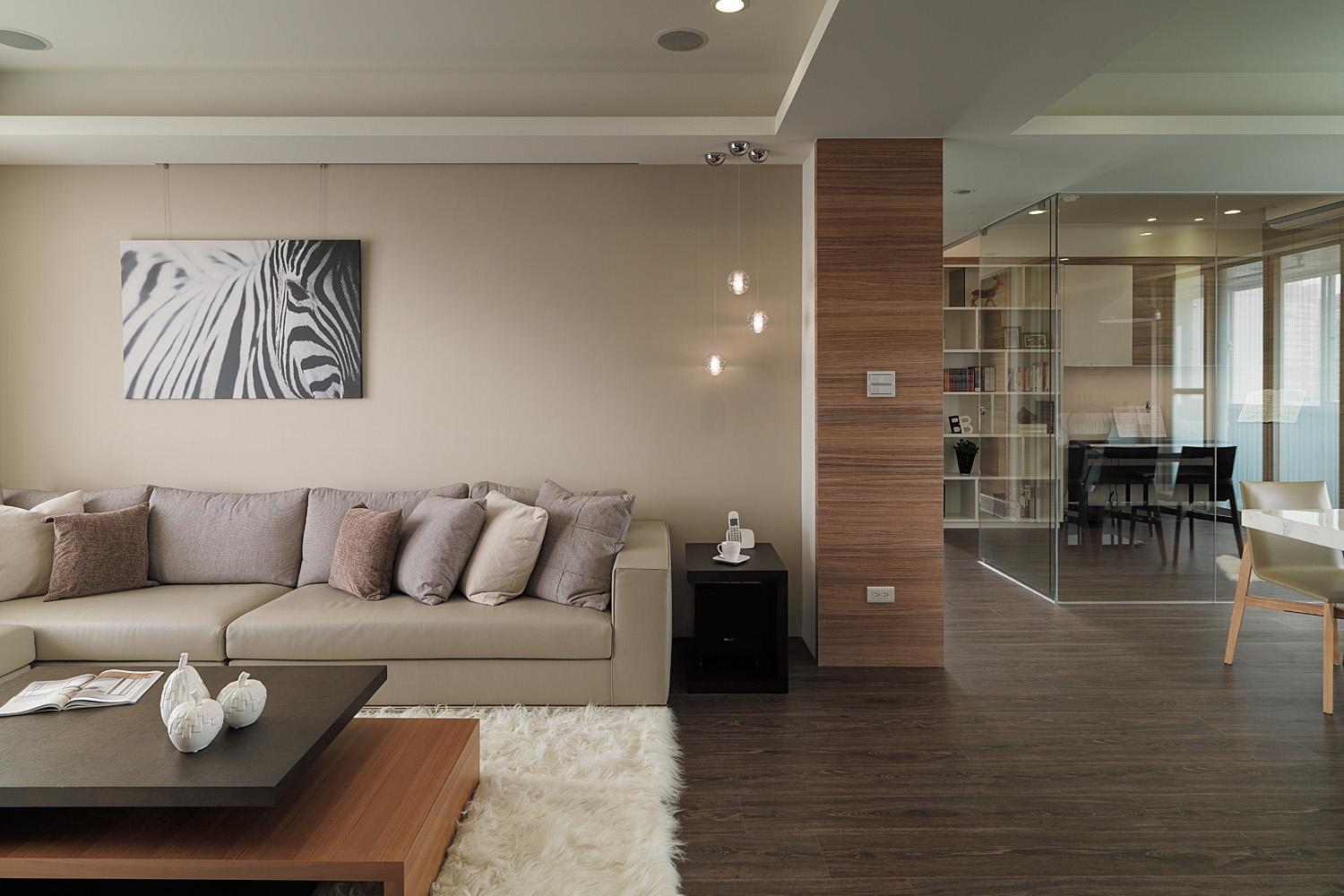 三居室装修,110平米装修,10-15万装修,现代简约风格,客厅,沙发,咖啡色