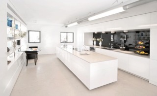 现代简约风格简洁黑白厨房橱柜设计图