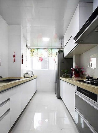 现代简约风格实用白色厨房橱柜定制