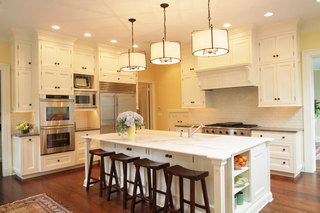欧式风格简洁白色厨房吧台设计