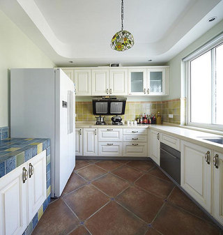 新中式风格时尚白色厨房橱柜设计图