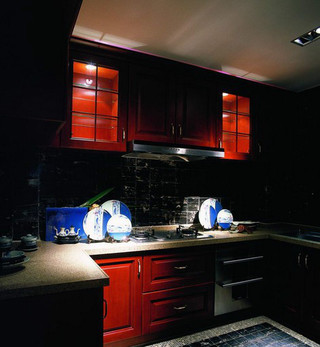中式风格大气红色厨房橱柜定做