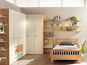 给家居环境带来温润的“森林气息”的实木卧室家具