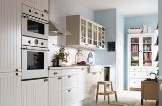 宜家风格舒适白色厨房橱柜图片