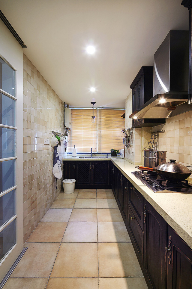 16款狭长型厨房设计 空间的充分利用