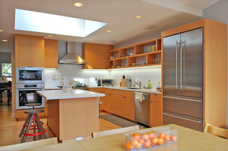 简约风格小清新原木色厨房橱柜效果图