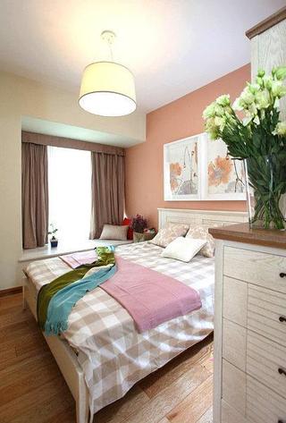 美式风格温馨白色卧室飘窗设计图
