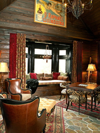 古典原木色客厅飘窗设计图纸