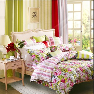 现代简约风格可爱原木色卧室床效果图