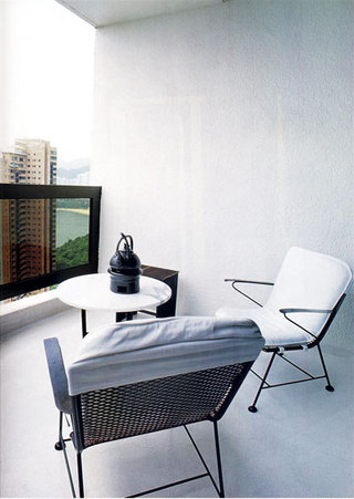 现代简约风格简洁阳台椅子图片