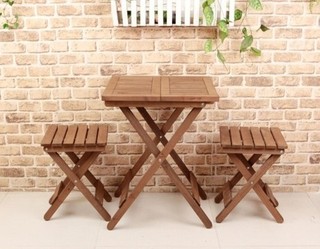 欧式风格原木色实木餐桌图片