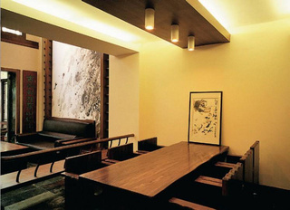中式风格大气餐厅实木餐桌效果图