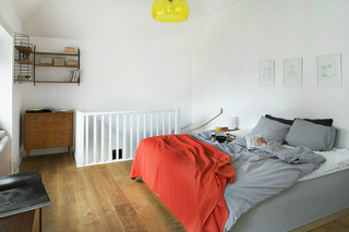 现代简约风格灰色卧室床上用品图片