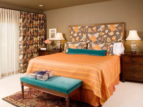 色彩缤纷卧室 16个彩色床头软包图片