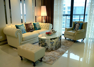 简欧风格二居室时尚客厅沙发效果图