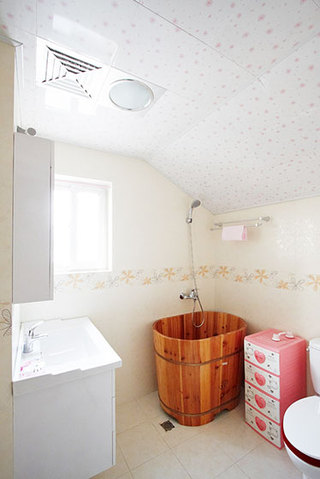 黄色卫浴间瓷砖瓷砖效果图