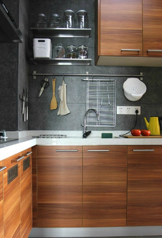 宜家木质橱柜厨房效果图设计