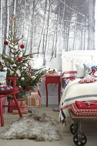 圣诞树搬进卧室图片
