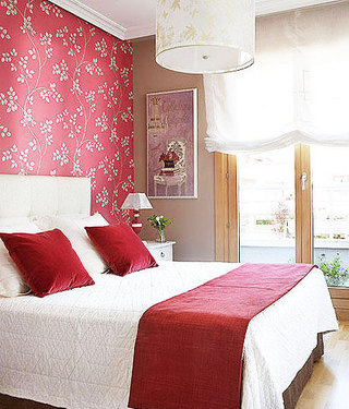 红色卧室壁纸装修效果图