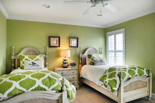 美式绿色卧室效果图