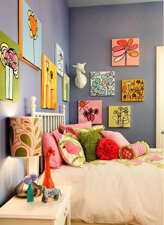 紫灰色照片墙卧室背景墙设计