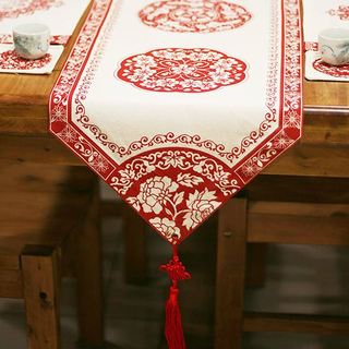 红色中式风格桌布
