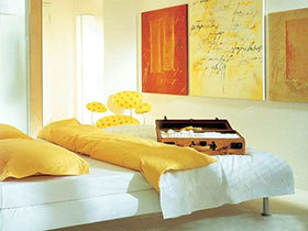 沐浴阳光 13个黄色卧室设计