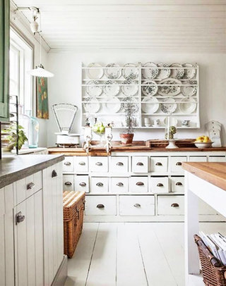 白色可爱风格厨房设计