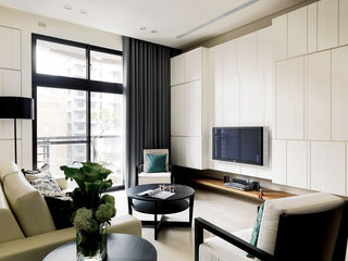 138平米现代简约风格客厅电视背景墙设计