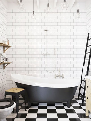 挑高小户型装修卫生间浴缸设计