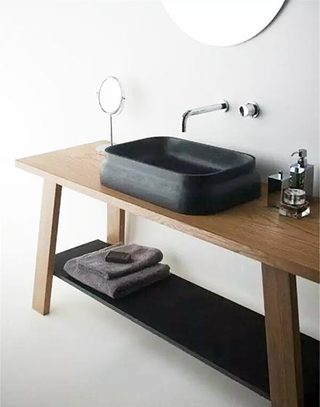 木质清新卫浴间洗手台