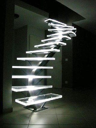 设计感十足的光感楼梯