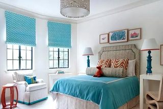纯净孔雀蓝卧室设计