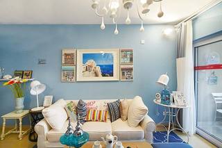蓝色地中海风情客厅照片墙设计