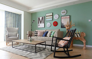 75平美式风格绿色沙发背景墙效果图