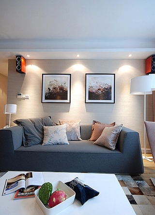 130平温馨简约风格装修沙发背景墙设计