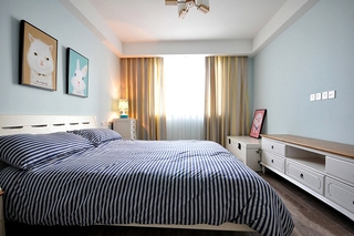 130平三居室新中式装修温馨卧室