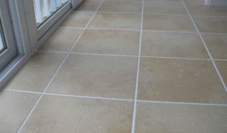 地板砖缝如何处理，地板砖缝隙大怎么处理？