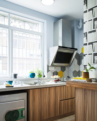 森系北欧风 灰蓝色厨房设计